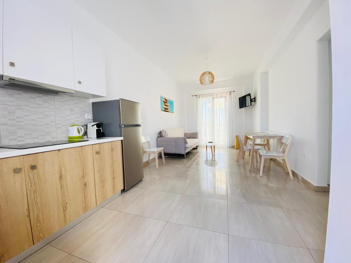 Eleftheria Hotel & Apartments Ornos  Ngoại thất bức ảnh